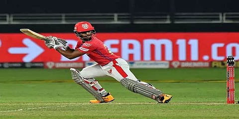 இமாலய சிக்ஸர்கள்... ஐபிஎல் சீசனில் நிக்கோலஸ் பூரனின் புது ரெக்கார்டு!