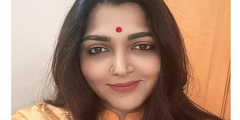 காங்கிரஸில் குஷ்புவின் பதவி பறிப்பு