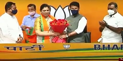 பாரதிய ஜனதா கட்சியில் இணைந்தார் குஷ்பு..!