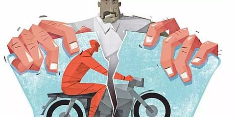 ’6 மாதத்தில் 11031 பேரின் ஓட்டுநர் உரிமம் சஸ்பெண்ட்’ மிரள வைத்த புனே ஆர்.டி.ஓ