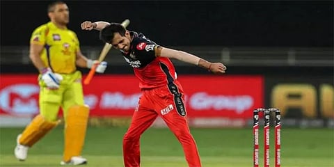 ‘மைண்ட் கேம் விளையாடி தோனியை நம்பவைத்து அவுட் ஆக்கிய சாஹல் ’ புகழும் சச்சின்