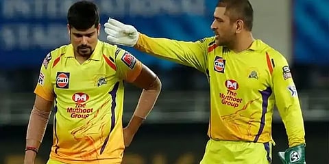 Noooooooooo.. - கூலான தோனியையே சூடாக்கிய சர்மா...! வீடியோ