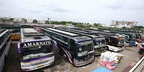 கோரிக்கையை ஏற்ற தமிழக அரசு... ஆம்னி பேருந்துகள் சேவை தொடங்கியது