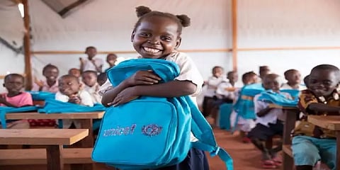 உலகில் 1.1 கோடி சிறுமிகள் பள்ளிக்கு திரும்பமாட்டார்கள்: யுனெஸ்கோவின் அதிர்ச்சி தகவல்