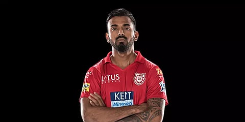 “ஒரே ஒரு தல தான்"- கே.எல்.ராகுல் கொடுத்த பதில் ட்வீட்