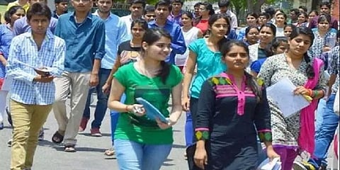 முதலாம் ஆண்டு பொறியியல் படிப்பு: டிசம்பர் 1 ஆம் தேதி வகுப்புகள் தொடக்கம்