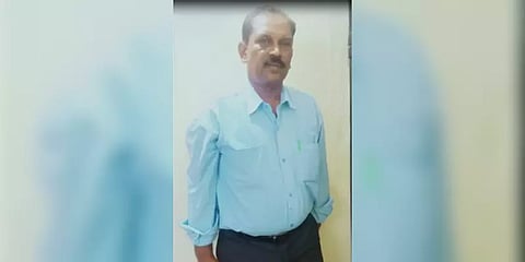 அரசு அதிகாரிபோல் நடித்து கடைகளில் வசூல் : மர்ம ஆசாமியை கைது செய்த போலீஸ்