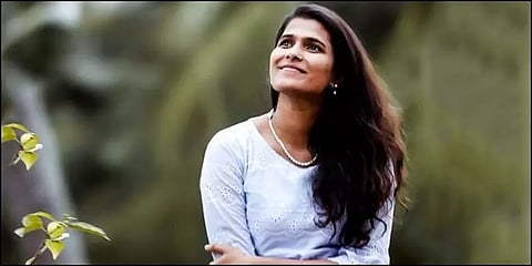 "தியேட்டர்கள் இருக்கும்வரை மட்டுமே படங்களை இயக்கமுடியும்" - இயக்குநர் ஹலிதா ஷமீம்