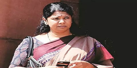 பள்ளியில் முதல் மதிப்பெண்; நீட்டில் பூஜ்யம் என்பது எப்படி சாத்தியம்? - கனிமொழி கேள்வி