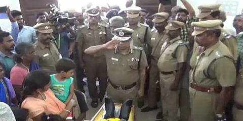 உதவி ஐஜி எழுதிய வீர வணக்க நாள் பாடல்... வெளியிட்ட டிஜிபி திரிபாதி