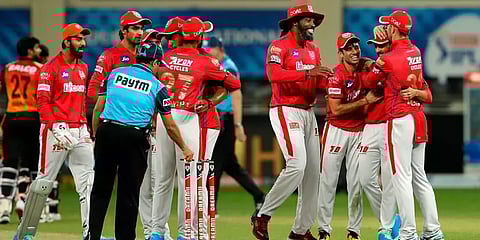 தேடிவந்த வெற்றி... கோட்டைவிட்ட ஹைதராபாத்