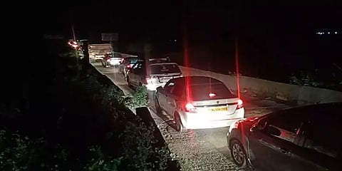 சென்னை திருப்பதி தேசிய நெடுஞ்சாலையில் கடும் போக்குவரத்து நெரிசல்..!