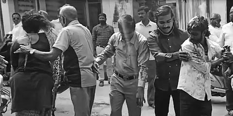 அடியாட்களுடன் வந்து சர்பத் பாட்டிலால் கணவரின் மண்டையை உடைத்த மனைவி!