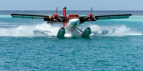 தண்ணீரில் செல்லும் விமான சேவை... இன்று தொடங்கி வைக்கிறார் பிரதமர் மோடி.!