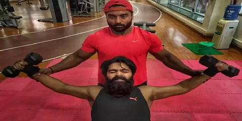 ”101 கிலோ டூ 70 கிலோ” - எடையை எப்படி குறைத்தார் சிம்பு? - பயிற்சியாளர் பேட்டி..!