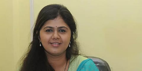 பாஜகவை விட்டு விலகுகிறாரா பங்கஜ முண்டே?