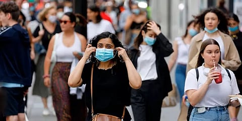 கட்டுக்குள் வராத கொரோனா.. இங்கிலாந்தில் மீண்டும் முழு ஊரடங்கு அமல்.!