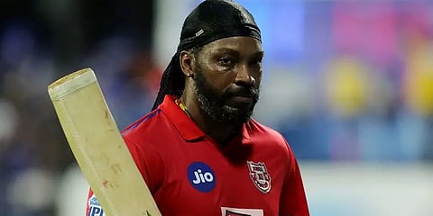 கெயில் விக்கெட்டை சாய்த்தார் தாஹிர் - தடுமாறும் பஞ்சாப்