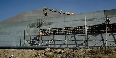 அருணாச்சலப் பிரதேசத்திற்கு மிக அருகில் ரயில்பாதை அமைக்கும் சீனா..!