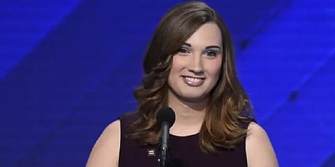 அமெரிக்க அரசியலில் சாதித்துக் காட்டிய திருநங்கை