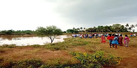 குட்டையில் குளிக்கச் சென்ற 3 பள்ளி மாணவர்களுக்கு நேர்ந்த சோகம்...