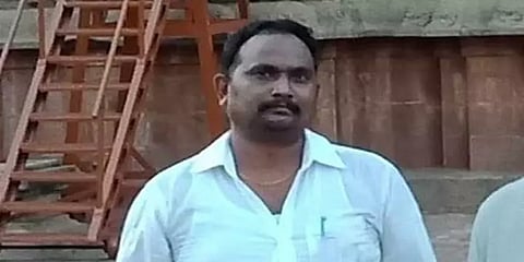 "போலீசார் மீது கொலை வழக்குப்பதிவு செய்க" - நெய்வேலி செல்வ முருகனின் மனைவி வழக்கு