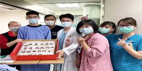 அதிசயம் ஆனால் உண்மை... சிக்கனால் கோமாவிலிருந்து மீண்ட தைவான் இளைஞர்!