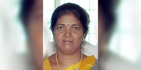 ஏலச்சீட்டு நடத்தி 32 லட்சம் பண மோசடி செய்ததாக புகார்: திமுக பிரமுகர் தலைமறைவு?