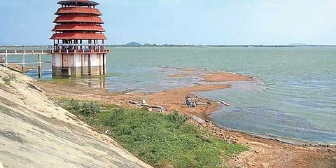 நிரம்பியதா செம்பரம்பாக்கம் ? வைரலாக பரவும் மெசேஜ் உண்மையா ?