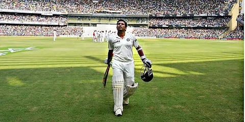 மறக்க முடியுமா? கிரிக்கெட் கடவுள் சச்சின் ஓய்வுப்பெற்ற நாள் இன்று..