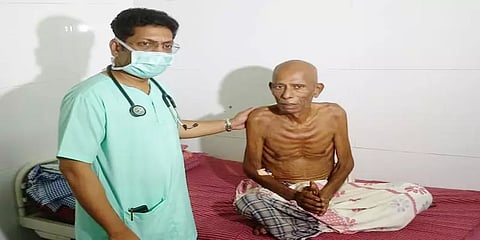 புற்றுநோயால் பாதிக்கப்பட்ட நடிகர் தவசிக்கு இலவச சிகிச்சை அளிக்கும் திமுக எம்.எல்.ஏ!