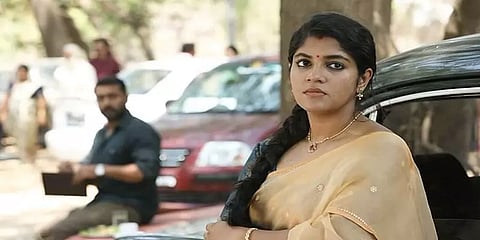 பொம்மியை ஏற்றுக்கொண்டதற்கு நன்றி: சூரரைப் போற்று அபர்ணா பாலமுரளி நெகிழ்ச்சி