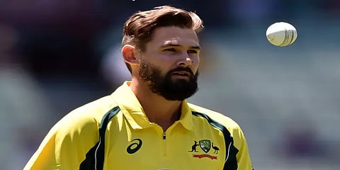 இந்தியாவுக்கு எதிரான கிரிக்கெட் தொடர்: ஆஸி., பவுலர் திடீர் விலகல்!