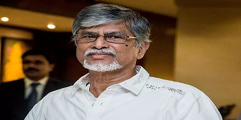 எஸ்.ஏ.சந்திரசேகர் தொடங்கிய கட்சியின் மாநிலத் தலைவர் ராஜினாமா