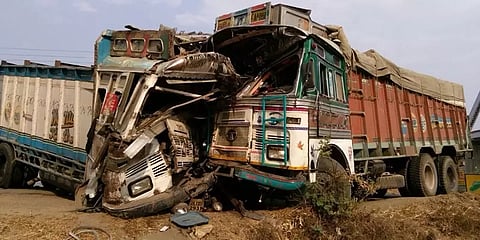 குஜராத்: சாலை விபத்தில் 11 பேர் உயிரிழப்பு: பிரதமர் மோடி இரங்கல்