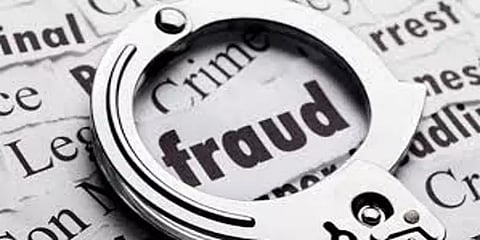 “ஹலோ.. உங்களுக்கு கார் பரிசாக கிடைச்சிருக்கு” - வலைவிரிக்கும் ஆன்லைன் மோசடி கும்பல்