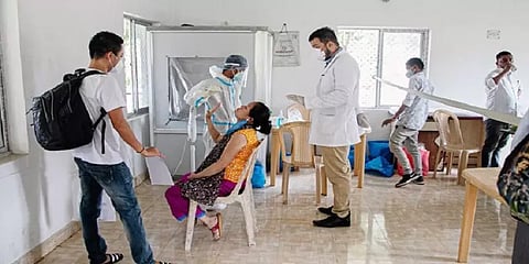 மருத்துவப் படிப்பில் 'கோவிட் போராளிகளின் வாரிசு'களுக்கு சிறப்பிடம்: மத்திய அரசு அறிவிப்பு