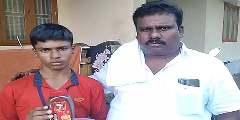 கன்னியாகுமரி: பொருளை விற்றால்தான் சாப்பாடு.. 3 நாள் பட்டினி.. சிறுவனின் சோகம்!