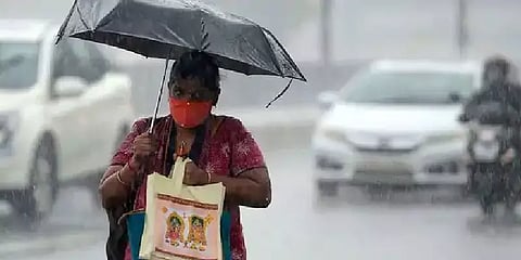 கனமழை எச்சரிக்கை... கரையைக் கடக்கும் நிவர் புயல்... இதையெல்லாம் கவனத்தில் கொள்ளுங்கள்!