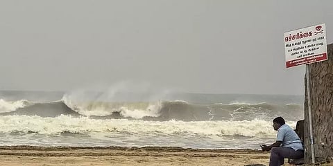 டெல்டாவில் கரையேறுமா நிவர் புயல்?: வெதர்மேன் விளக்கம் என்ன?