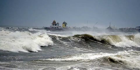 வங்கக் கடலில் புதிய காற்றழுத்த தாழ்வுப்பகுதி: வானிலை ஆய்வு மையம்