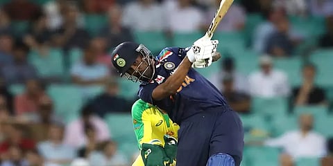 "பந்துவீச்சில் கவனம் செலுத்துகிறேன்; விரைவில் பந்து வீசுவேன்’’ - ஹர்திக் பாண்ட்யா