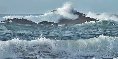 புயல் எச்சரிக்கை: கடலூர், நாகை துறைமுகங்களில் 1-ம் எண் கூண்டு ஏற்றம்