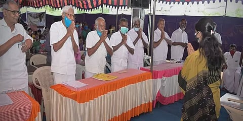 ’கொரோனா காலத்தில் விவசாயிகளே நம்மை காப்பாற்றினார்கள்’ - கனிமொழி எம்.பி பேச்சு