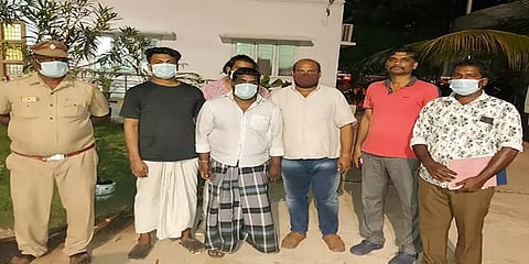 சென்னையில் புல்லட் பைக்கை குறிவைத்து திருடும் கும்பல் - பின்னணியில் திடுக்கிடும் தகவல்கள்