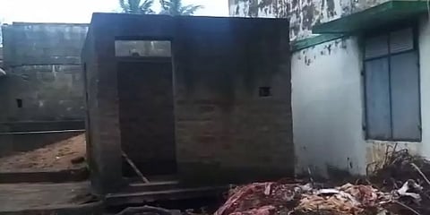 செப்டிக் டேங்க்கில்விழுந்து வேளாண்துறை பெண் ஊழியர் பலி- அலுவலகத்தில் கழிப்பறை இல்லாத அவலம்