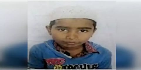 பாலாற்றில் அடித்துச்செல்லப்பட்ட 2 சிறுவர்கள்: ஒருவன் மீட்பு, மற்றொருவனை தேடும் பணி தீவிரம்