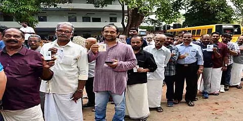 கேரளாவின் முதல் கட்ட உள்ளாட்சி தேர்தலில் விறுவிறுப்பான வாக்குப்பதிவு