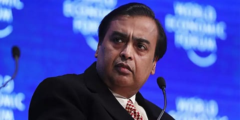 "2021 பிற்பாதியில் 5ஜி சேவையை ஜியோ வழங்கும்!" - முகேஷ் அம்பானி உறுதி