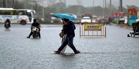 ''தமிழகத்தில் மிதமான மழைக்கு வாய்ப்பு''- வானிலை ஆய்வு மையம்